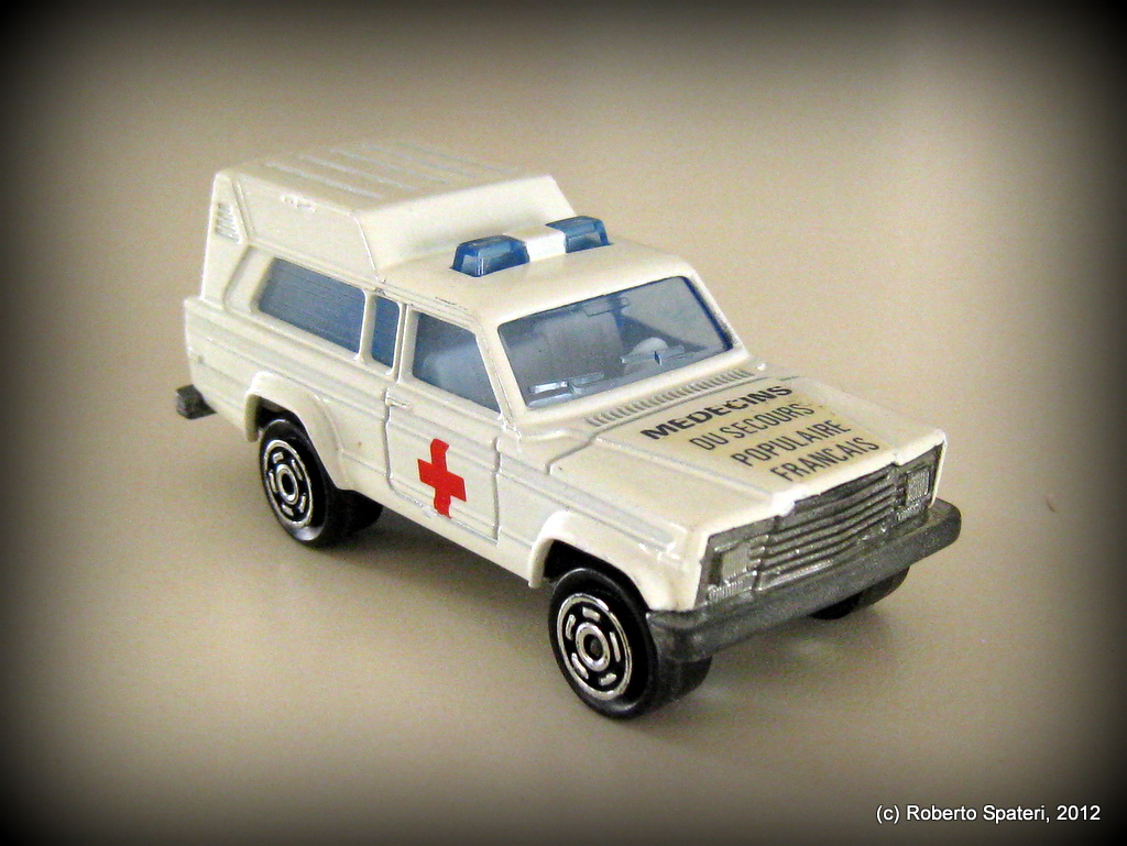 Majorette Ford Bronco Ambulance (n.269-A)
